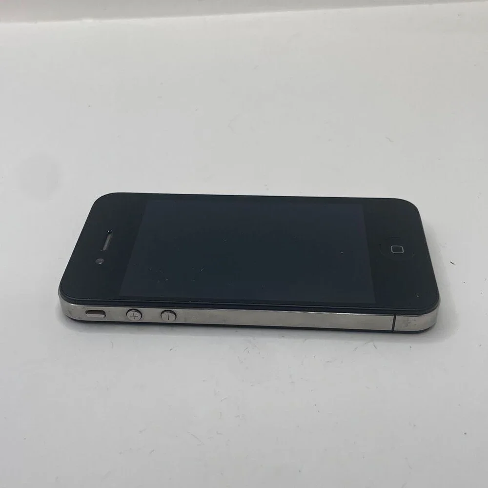 Apple IPhone 4 A1332 16GB Smartphone Black Glass Back Front Screen - FOR PARTS